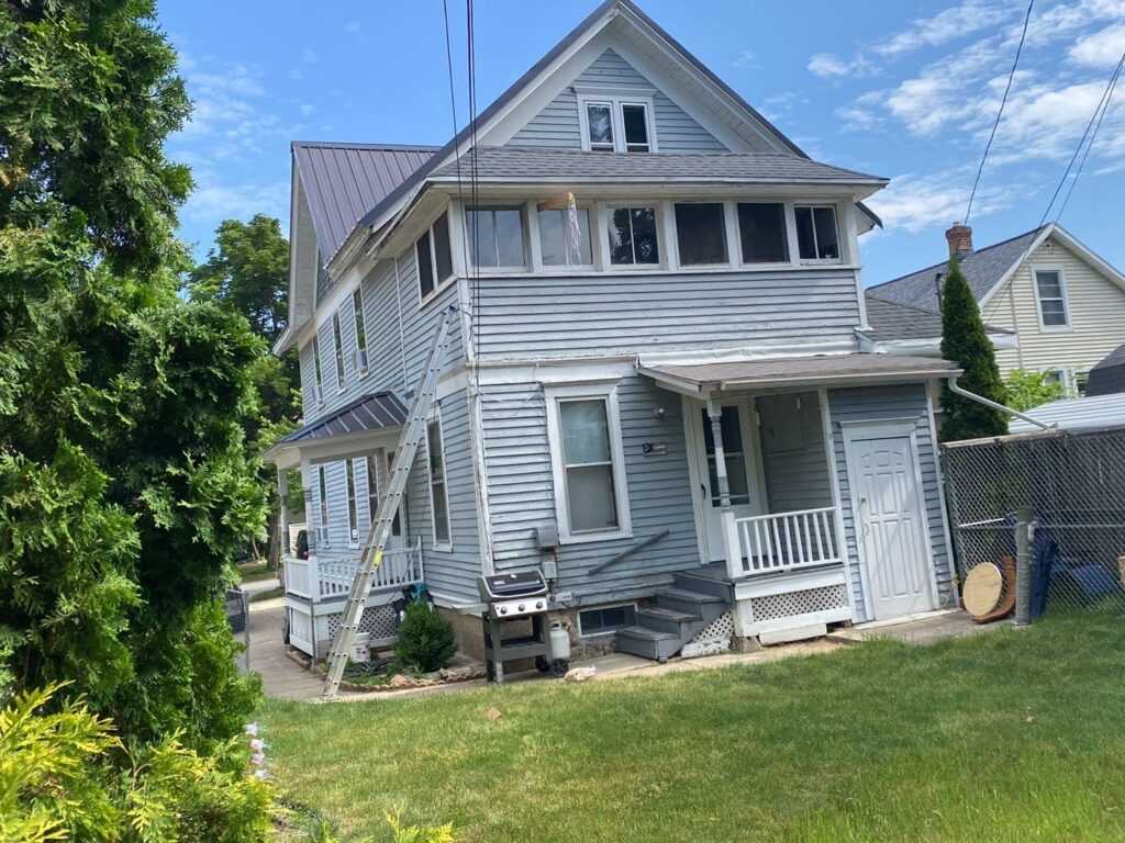 Fort Atkinson, WI Vinyl Siding Replacement Before